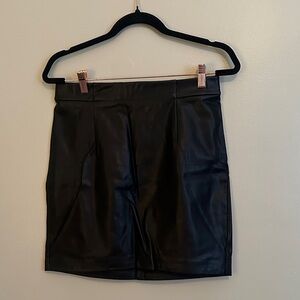 Dynamite Black Faux Leather Skirt